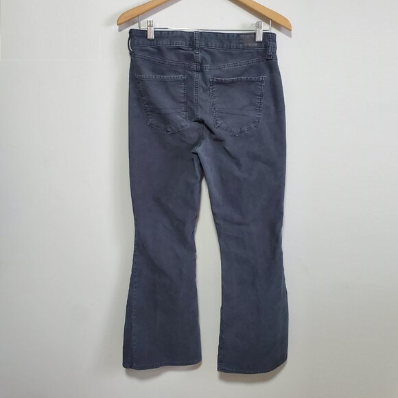 AMERICAN EAGLE Super Hi-Rise Flare Corduroy Pants Patch Pocket Grey Women 8 x 30 - Picture 6 of 14